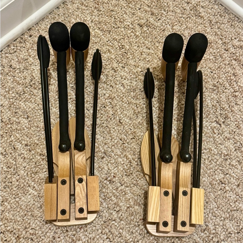 Stageline Wooden Guitar Stand - Picture 4 of 6